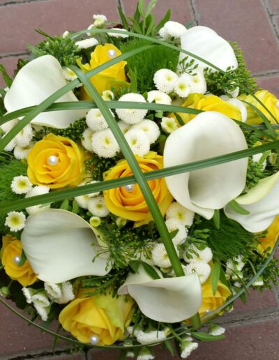 Gärtnerei Rühe in Mirow bindet Hochzeitsblumensträuße